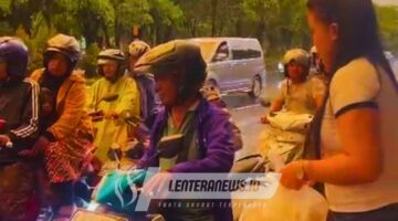 DJ Cindi Aurora Official Tabur Kebaikan Bagi Ratusan Takjil Untuk Masyarakat Surabaya