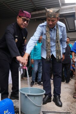 Antisipasi Dampak El Nino, PLN UIP JBTB Salurkan Bantuan Pipanisasi Air Bersih dan Gelar Sosialisasi Mitigasi Bencana di Banyuwangi