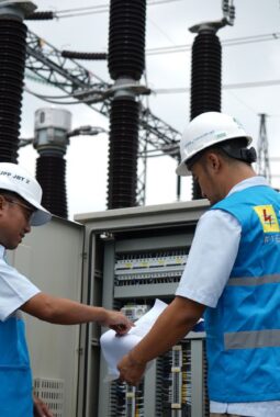 Dorong Transisi Energi dan Electrifying Lifestyle, PLN Suplai Listrik Andal ke IKPP Karawang