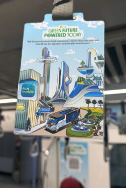 Sambut Hari Lahir Pancasila, PLN Luncurkan Green Future Powered Today untuk Tingkatkan Pengalaman Transportasi Publik Berbasis Listrik