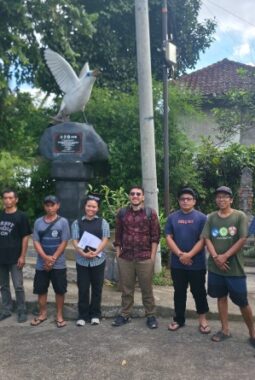 Peringati Hari Keanekaragaman Hayati, PT PLN (Persero) UIP JBTB Salurkan Bantuan TJSL Konservasi Jalak Bali di Tabanan