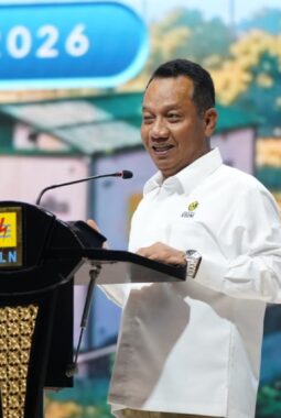 Menyambut HUT ke-81 RI, PLN Perkuat Kolaborasi untuk Percepat Program Listrik Desa di Seluruh Indonesia