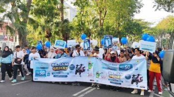 Meriahkan CFD Taman Bungkul, ICONNET Jatim dan PLN UID Jawa Timur Hadirkan Gratis Instalasi dan Tawarkan Diskon Tambah Daya Listrik 50 Persen