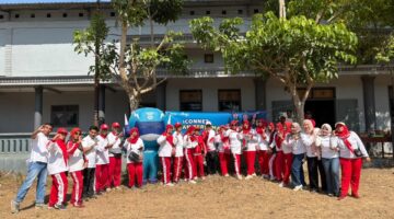 Senam Bersama ICONNET di Talangsuko, PLN Icon Plus Jatim Perkuat Kedekatan dengan Warga Turen Malang